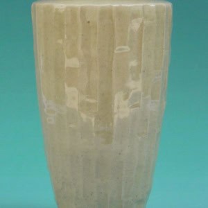 Florero para Nagueire "Parábola".