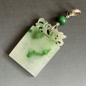 Placa de jade chino labrada, Plata 0.925.